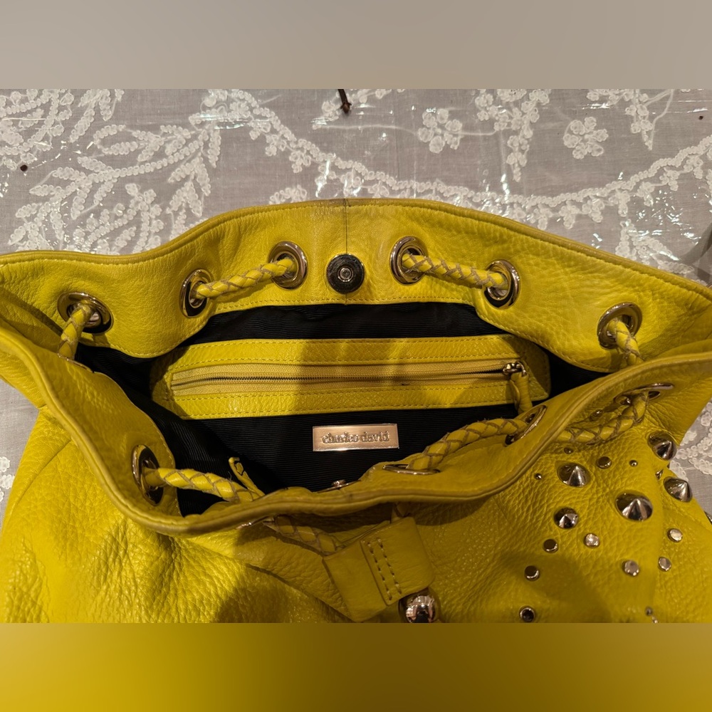 ❤️ LEATHER CHARLES DAVID STUDDED BAG IN ACID YELLOW COLOR - Picture 11 of 16